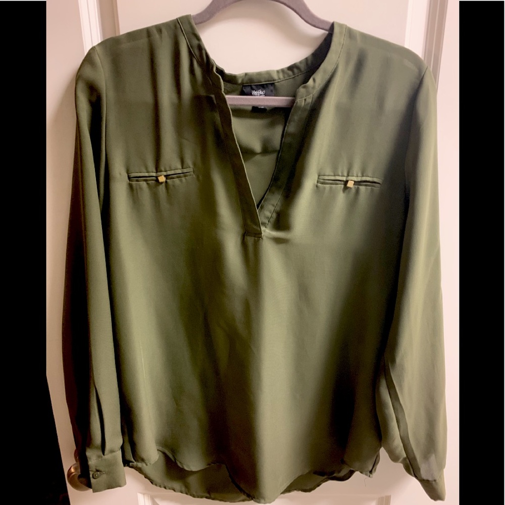 Mossimo Olive blouse Sz Large